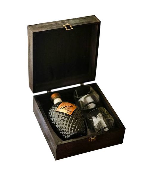 Saigon Baigur Dry Gin Gift Box 43,0% 0,7 l